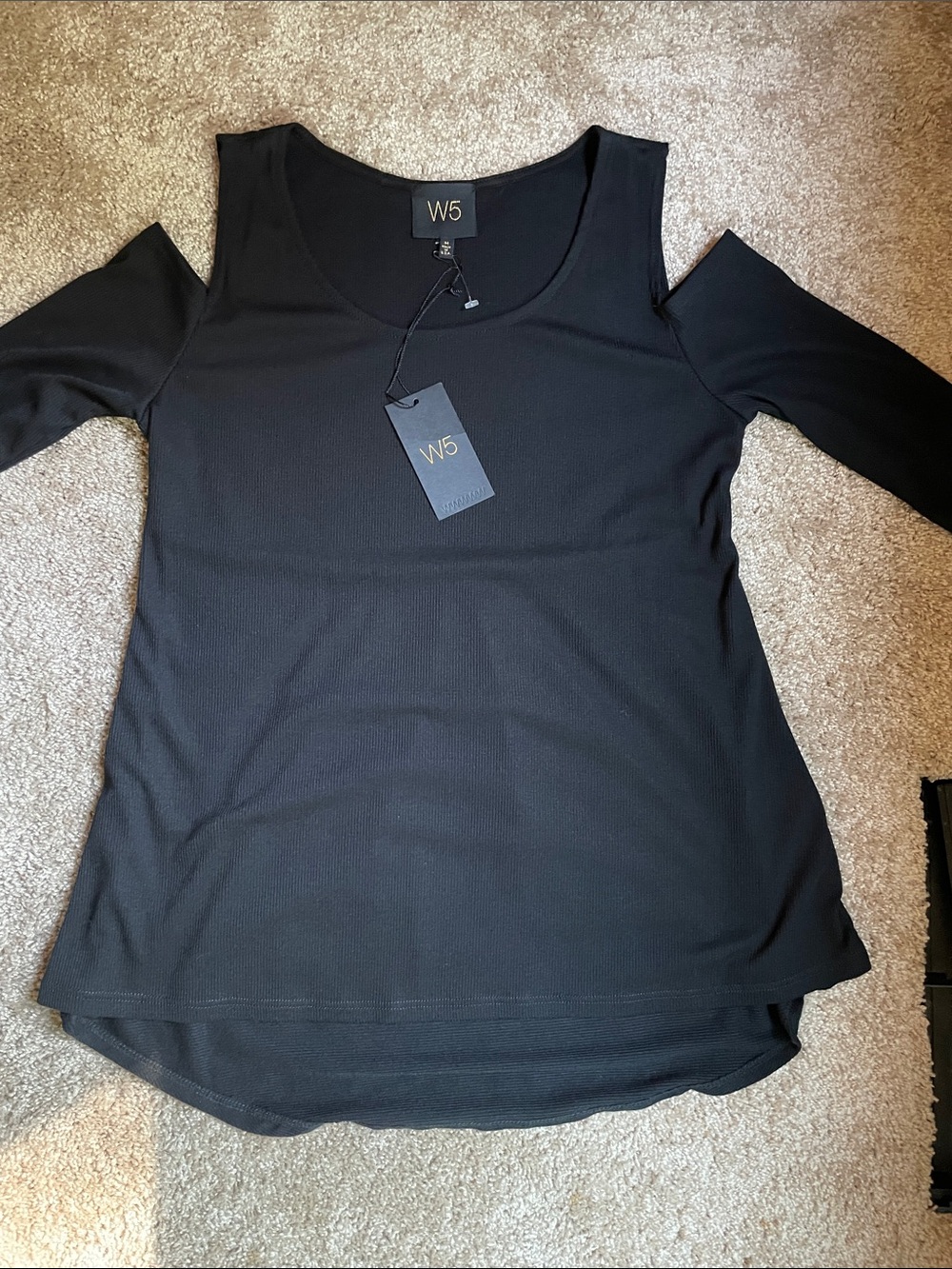 Cold-Shoulder W5 black Long Sleeve Top